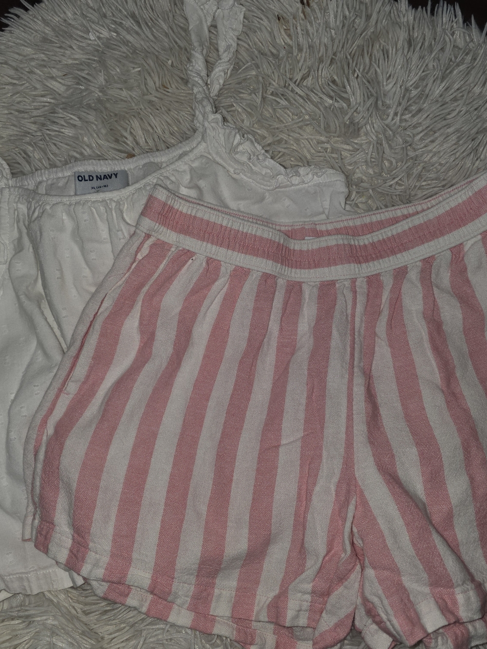 Old Navy Outfit Size XL 14/16